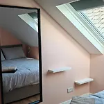 4 Bed House Sleeps 8 - Enclosed Garden - Parking Casa vacanze Cill Airne